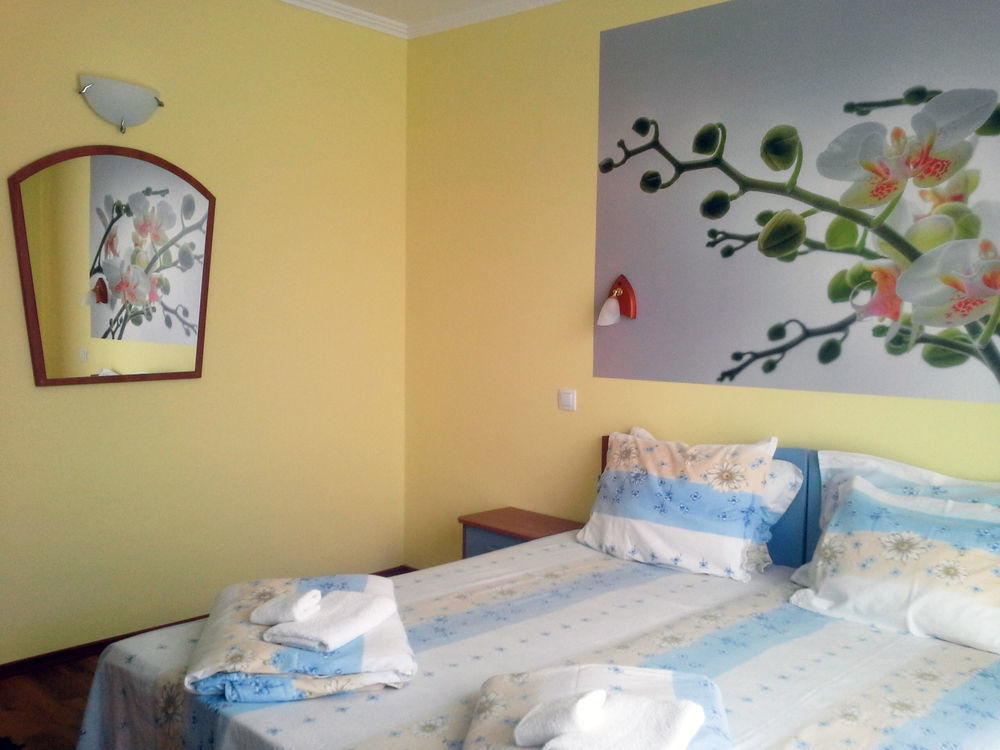 Aquamarine Hotel Sozopol Exterior photo